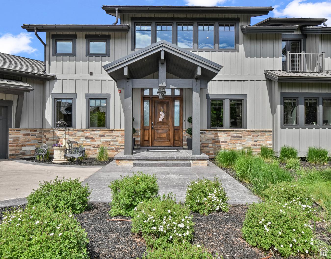 Heber City, Utah, 84032, United States, 7 Bedrooms Bedrooms, ,5 BathroomsBathrooms,Residential,For Sale,1860199