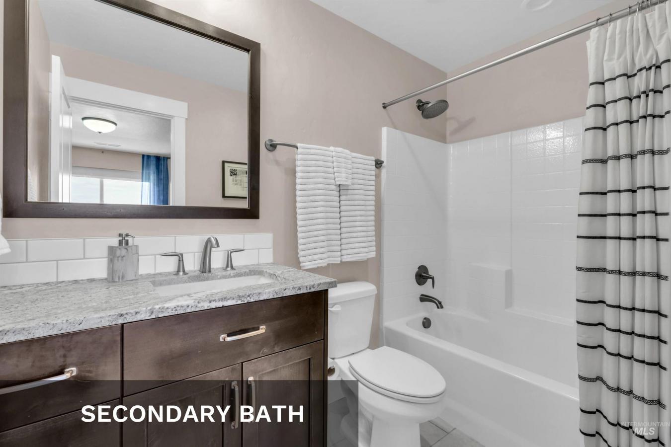 Star, Idaho, 83669-6412, United States, 5 Bedrooms Bedrooms, ,3 BathroomsBathrooms,Residential,For Sale,1860196