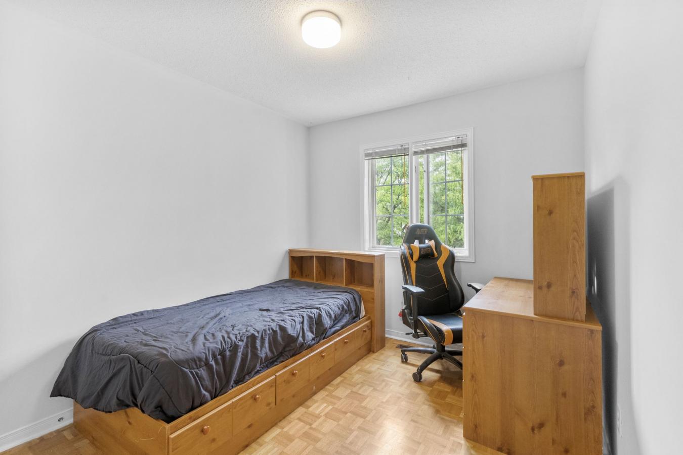 Richmond Hill, ON, L4S1V7, Canada, 3 Bedrooms Bedrooms, ,3 BathroomsBathrooms,Residential,For Sale,1860194