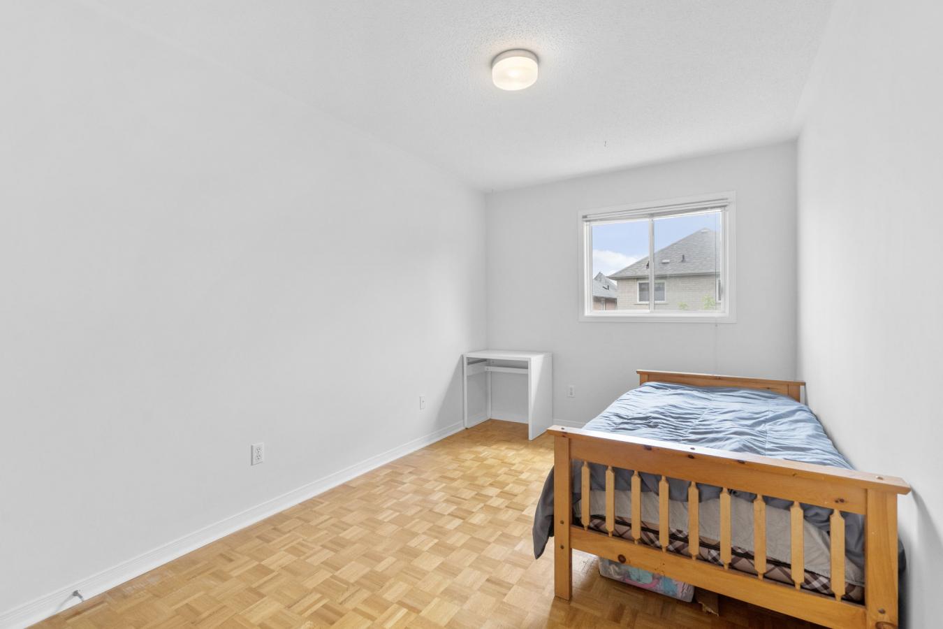 Richmond Hill, ON, L4S1V7, Canada, 3 Bedrooms Bedrooms, ,3 BathroomsBathrooms,Residential,For Sale,1860194