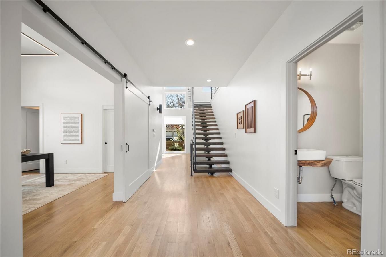 Denver, Denver, 80222, United States, 6 Bedrooms Bedrooms, ,5 BathroomsBathrooms,Residential,For Sale,1905288