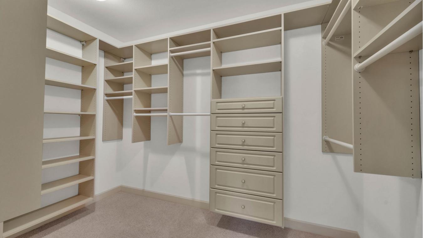 LAKELAND, POLK, 33803, United States, 4 Bedrooms Bedrooms, ,3 BathroomsBathrooms,Residential,For Sale,1858395