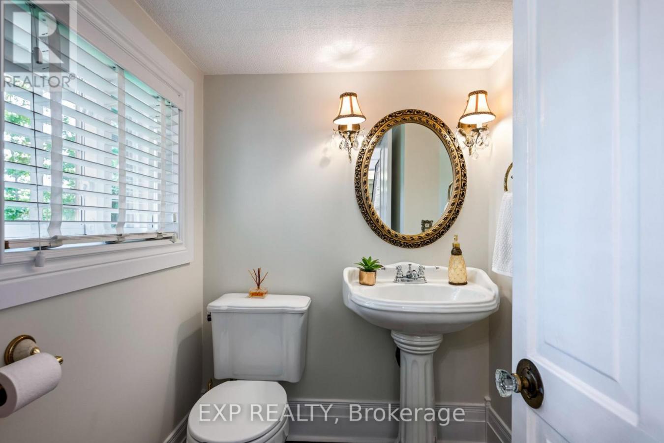 Orangeville, ON, L9W2G6, Canada, 5 Bedrooms Bedrooms, ,Residential,For Sale,1860188