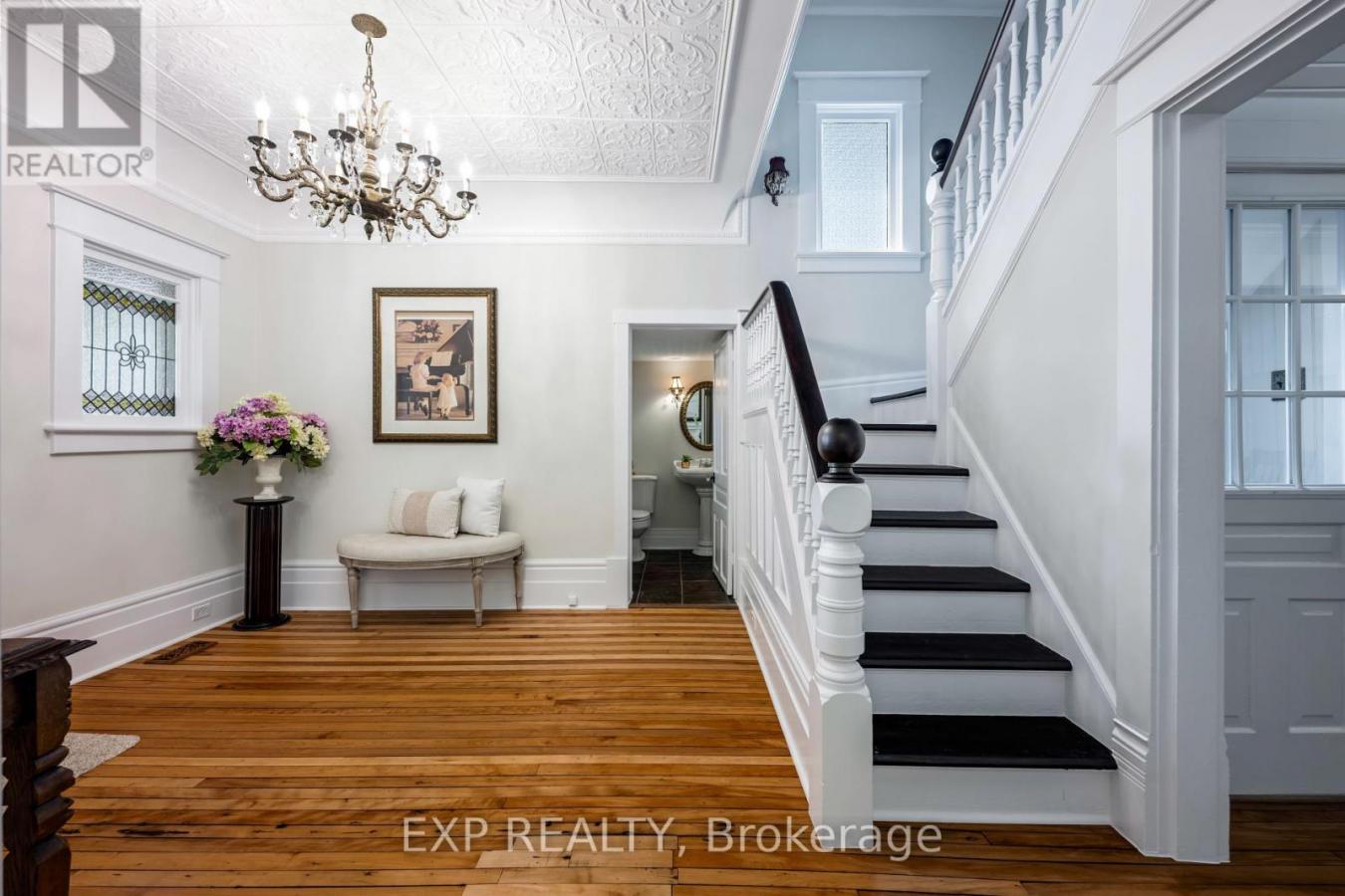 Orangeville, ON, L9W2G6, Canada, 5 Bedrooms Bedrooms, ,Residential,For Sale,1860188