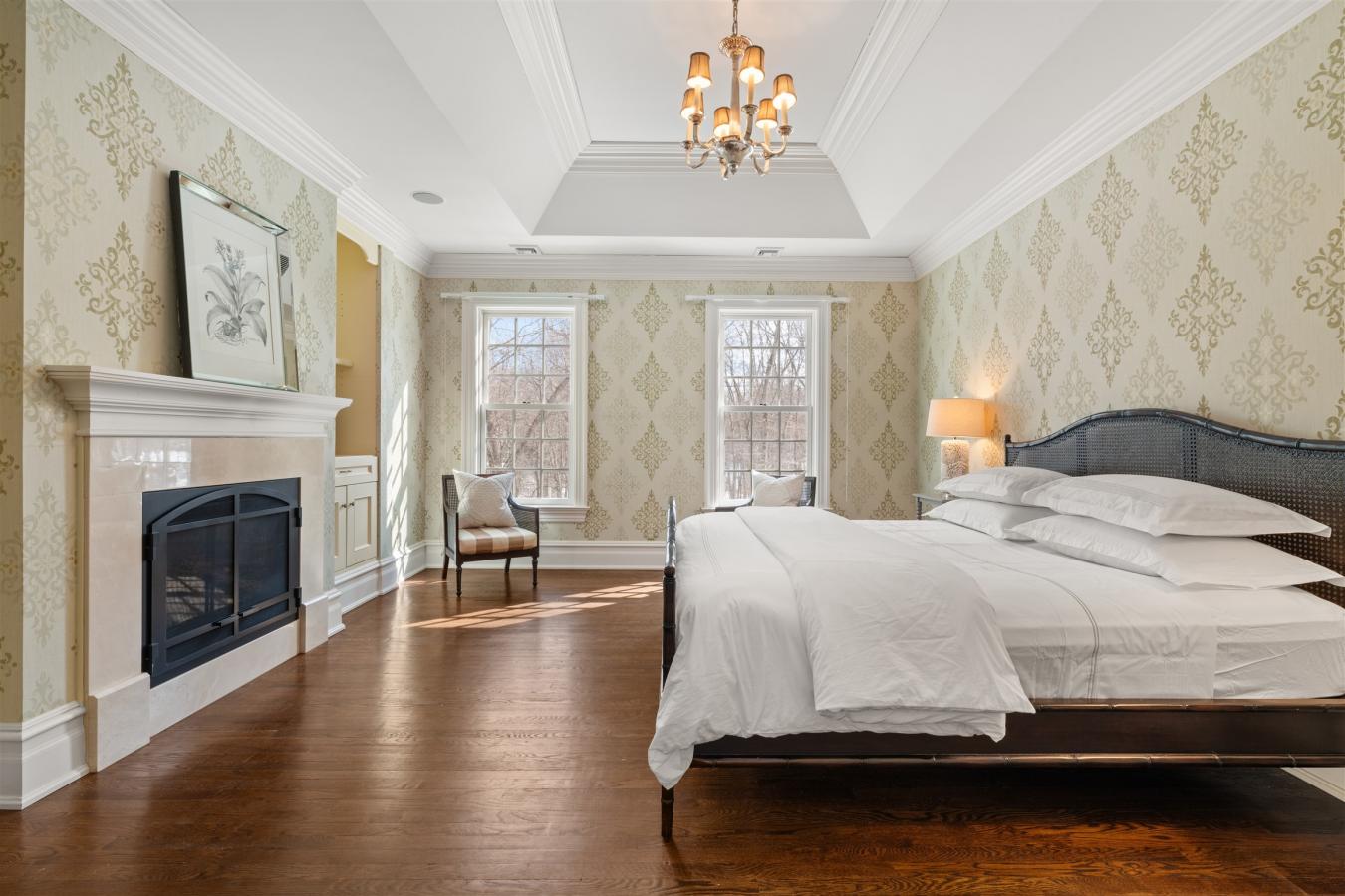 Greenwich, Connecticut, 06831, United States, 6 Bedrooms Bedrooms, ,6 BathroomsBathrooms,Residential,For Sale,1858388