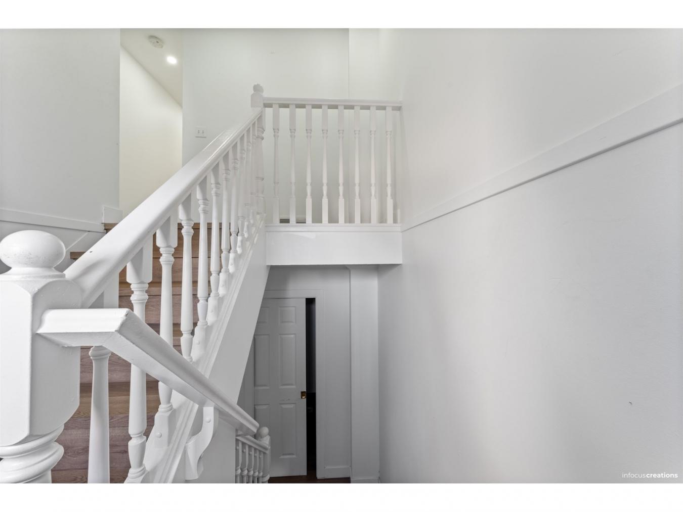 Surrey, BC, V3W1J5, Canada, 4 Bedrooms Bedrooms, ,Residential,For Sale,1862748