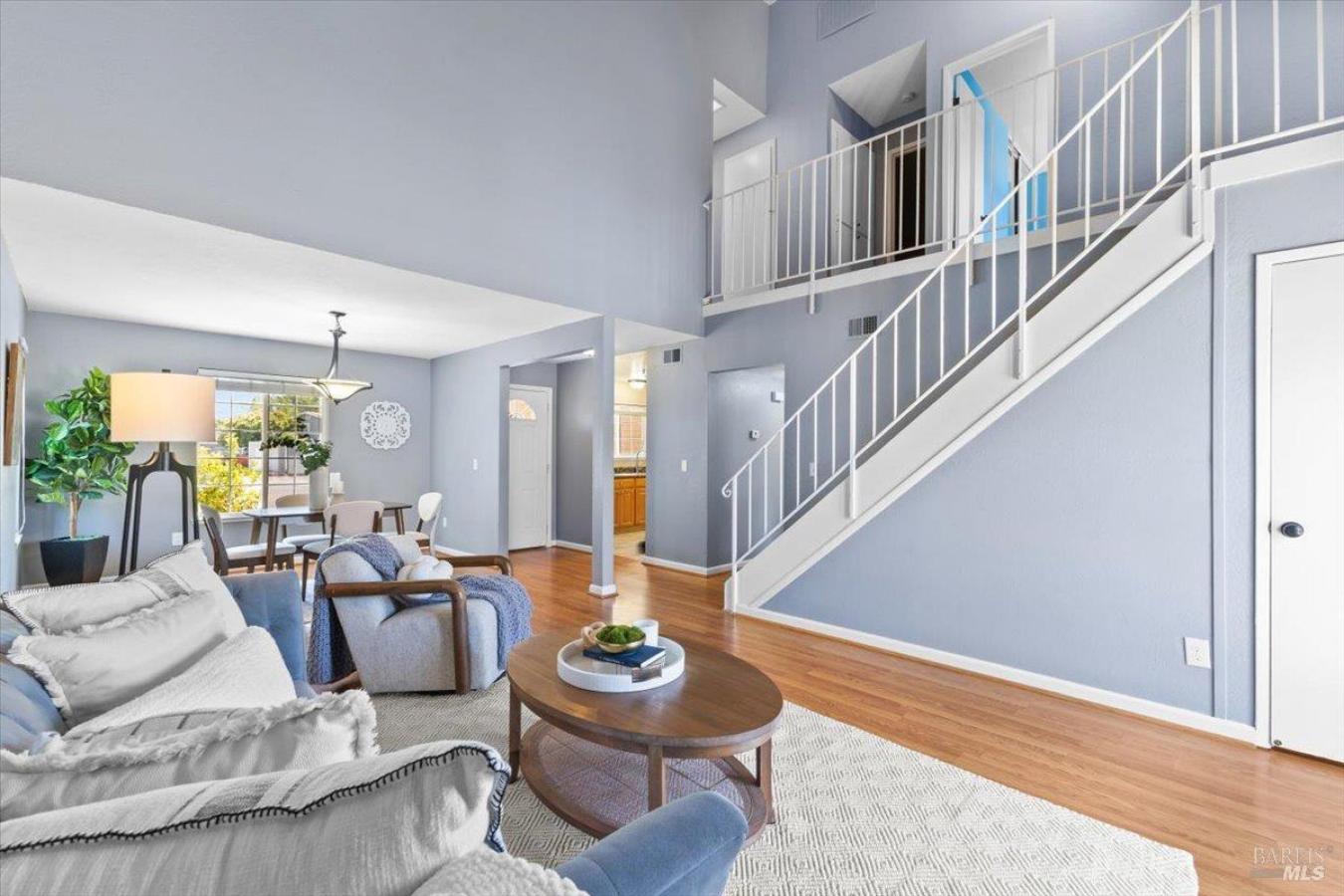 Petaluma, California, 94954, United States, 4 Bedrooms Bedrooms, ,2 BathroomsBathrooms,Residential,For Sale,1862745
