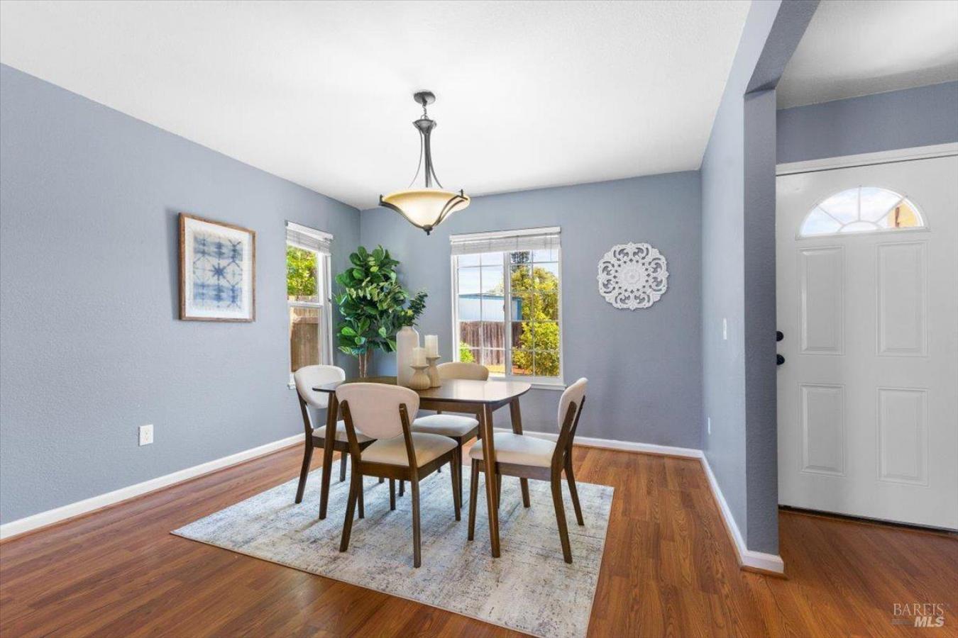 Petaluma, California, 94954, United States, 4 Bedrooms Bedrooms, ,2 BathroomsBathrooms,Residential,For Sale,1862745