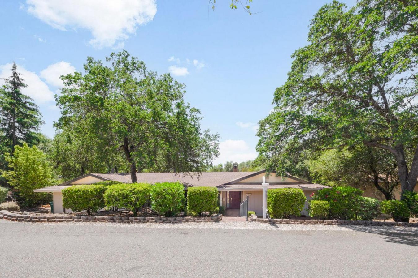 Cameron Park, California, 95682, United States, 3 Bedrooms Bedrooms, ,2 BathroomsBathrooms,Residential,For Sale,1862739