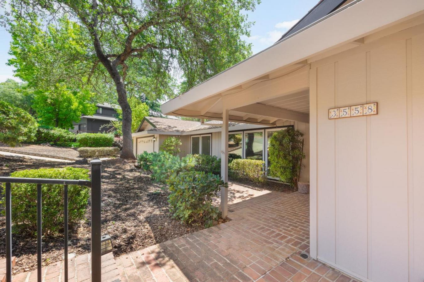 Cameron Park, California, 95682, United States, 3 Bedrooms Bedrooms, ,2 BathroomsBathrooms,Residential,For Sale,1862739