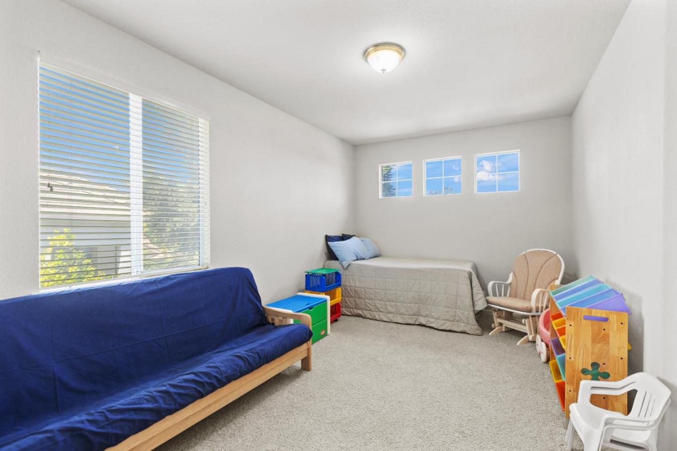 Elk Grove, California, 95758, United States, 5 Bedrooms Bedrooms, ,3 BathroomsBathrooms,Residential,For Sale,1862735