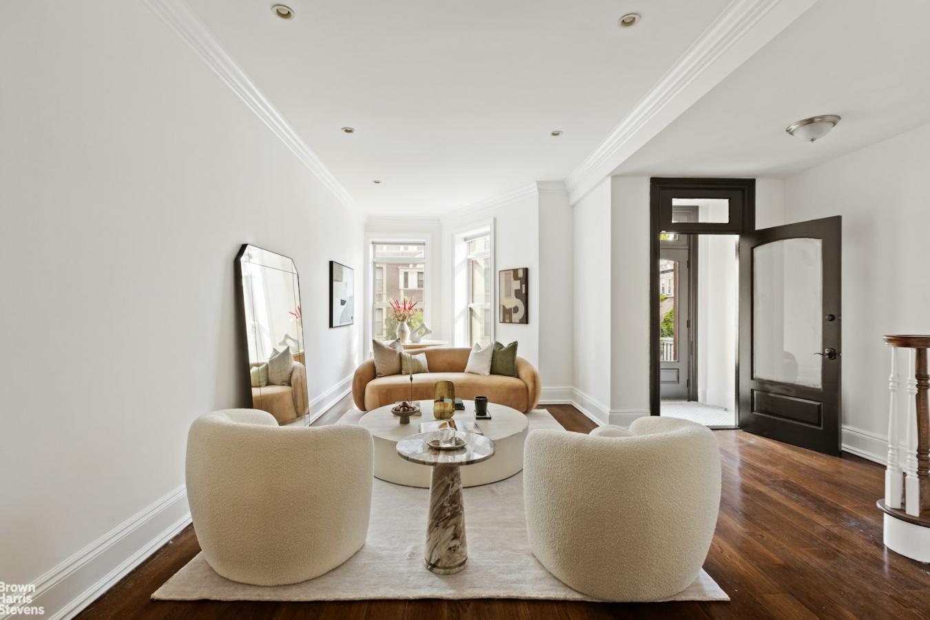Crown Heights, New York, 11213, United States, 5 Bedrooms Bedrooms, ,5 BathroomsBathrooms,Residential,For Sale,1919338