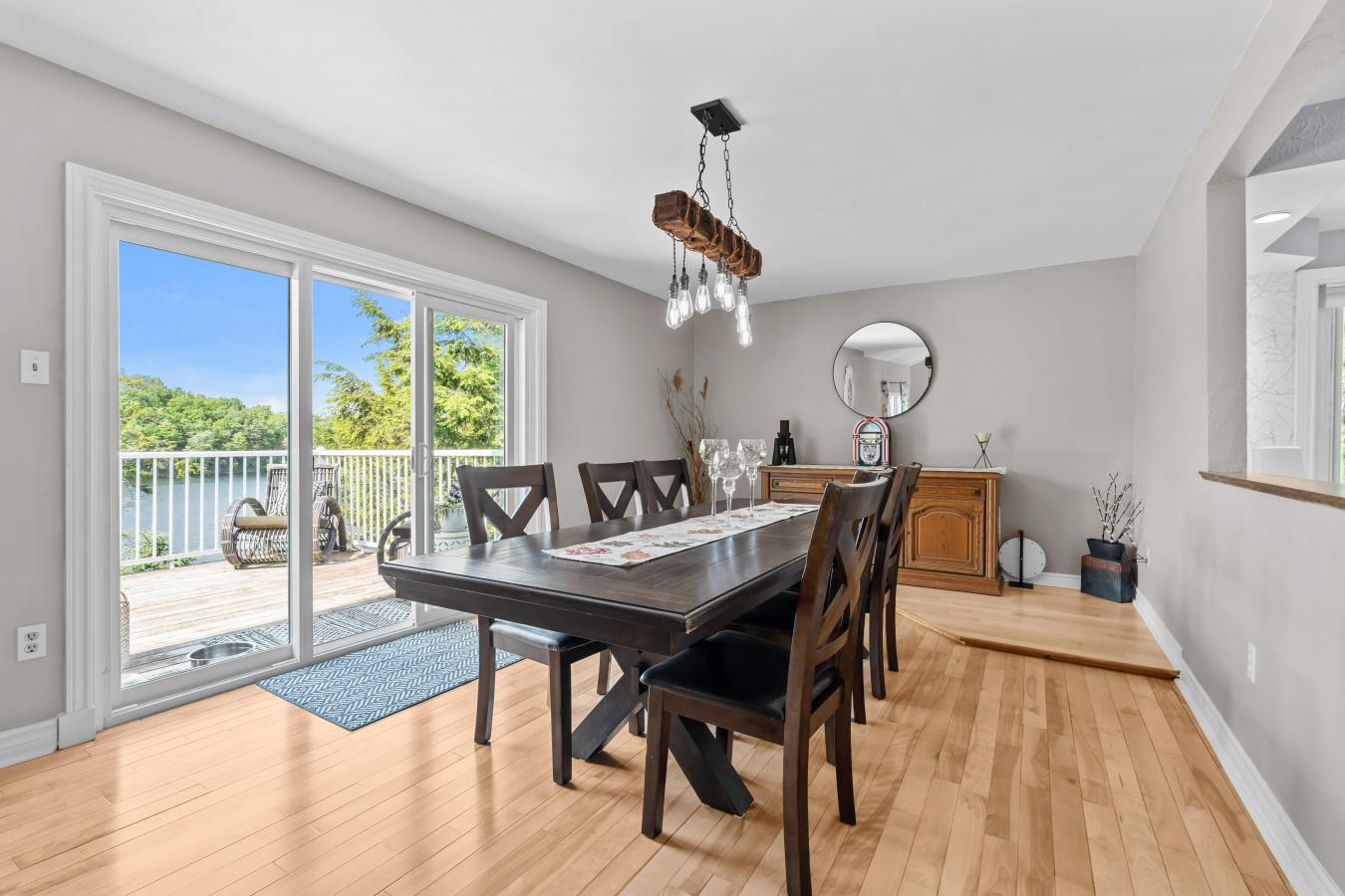 Seeley's Bay, South Frontenac, K0H 1H0, Canada, 7 Bedrooms Bedrooms, ,3 BathroomsBathrooms,Residential,For Sale,1862731