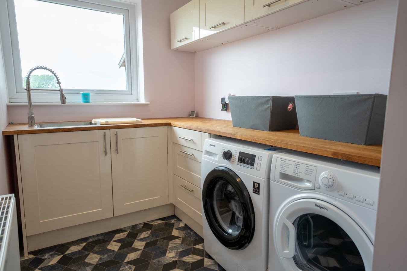 Littlestone, Kent, TN28 8QX, United Kingdom, 4 Bedrooms Bedrooms, ,4 BathroomsBathrooms,Residential,For Sale,1862728