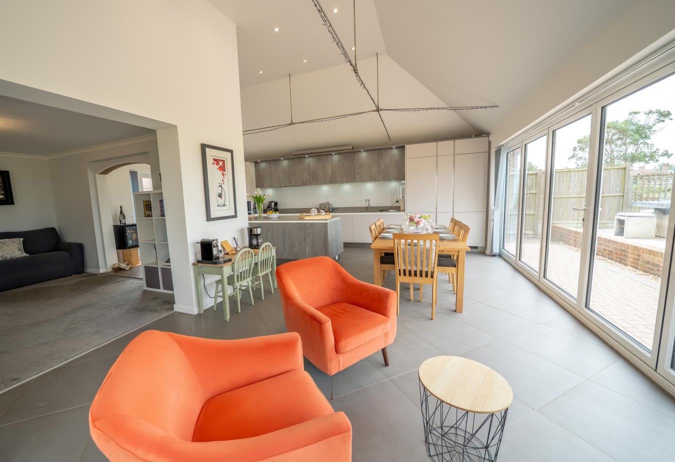 Littlestone, Kent, TN28 8QX, United Kingdom, 4 Bedrooms Bedrooms, ,4 BathroomsBathrooms,Residential,For Sale,1862728