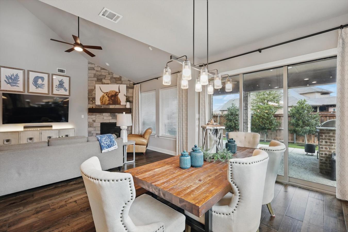 Mansfield, Texas, 76063, United States, 4 Bedrooms Bedrooms, ,3 BathroomsBathrooms,Residential,For Sale,1867868