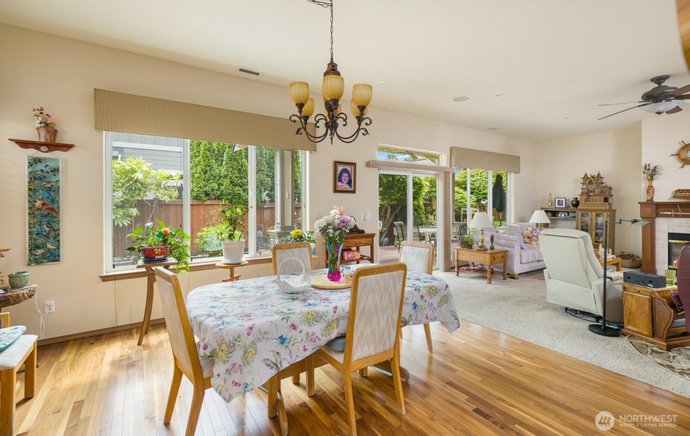 Lacey, Washington, 98516, United States, 2 Bedrooms Bedrooms, ,2 BathroomsBathrooms,Residential,For Sale,1867861