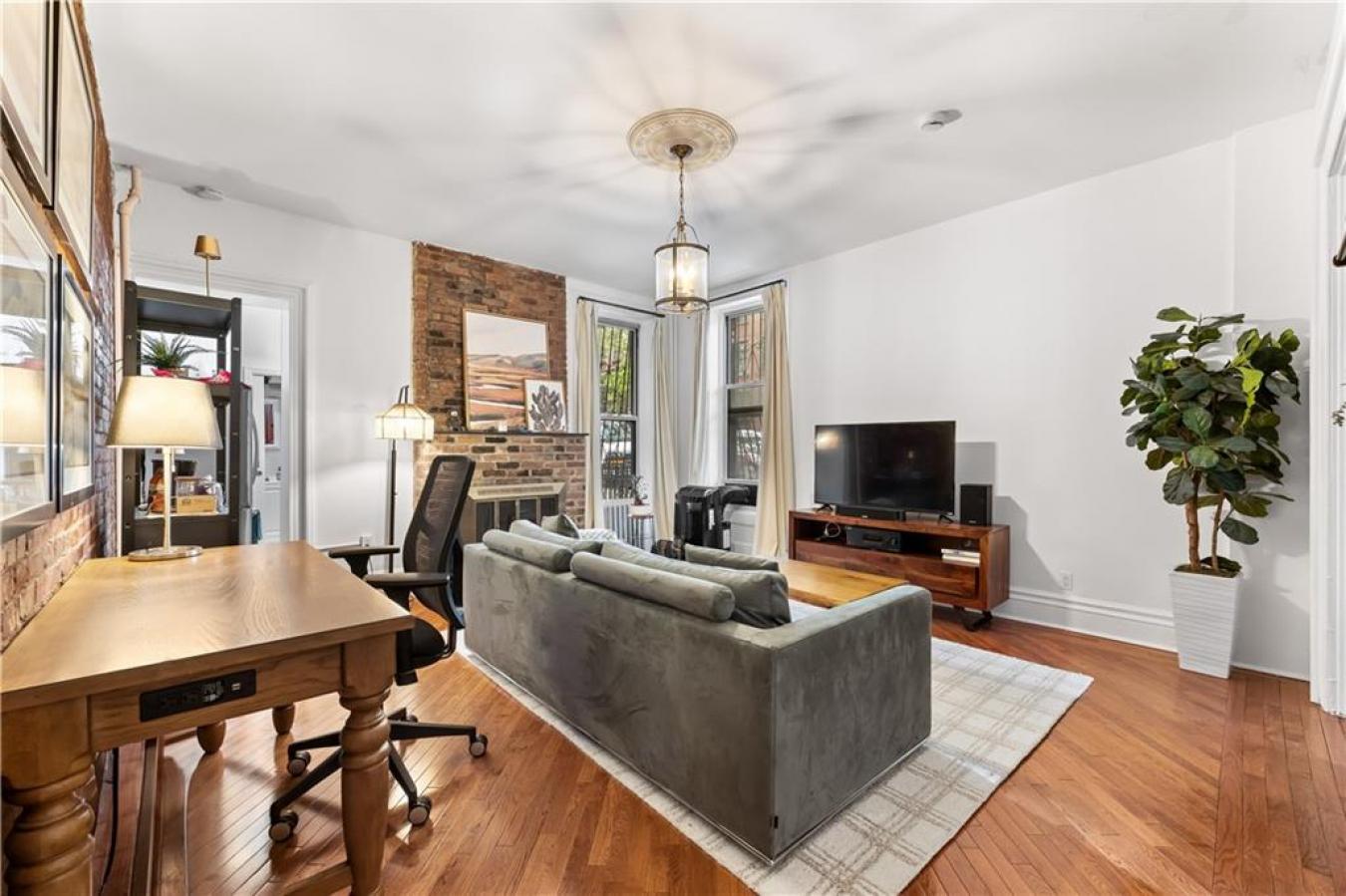 Brooklyn, New York, 11215, United States, 4 Bedrooms Bedrooms, ,3 BathroomsBathrooms,Residential,For Sale,1867857