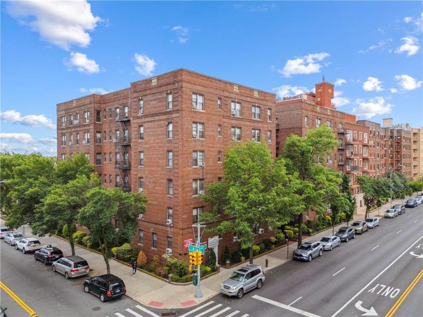 Brooklyn, New York, 11229, United States, 2 Bedrooms Bedrooms, ,1 BathroomBathrooms,Residential,For Sale,1867856 Brooklyn, New York, 11229, United States, 2 Bedrooms Bedrooms, ,1 BathroomBathrooms,Residential,For Sale,1867856