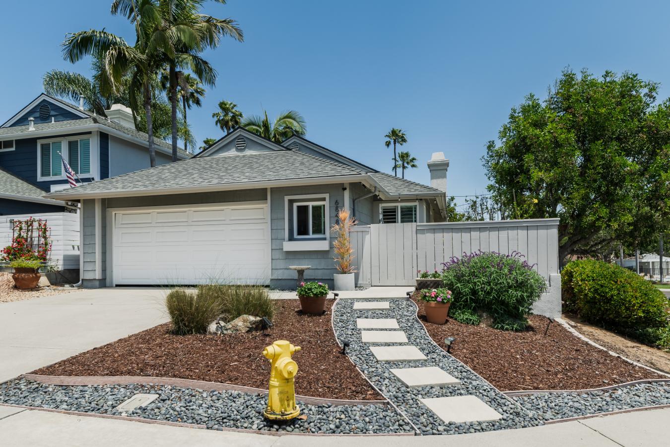 Carlsbad, San Diego, 92009, United States, 2 Bedrooms Bedrooms, ,2 BathroomsBathrooms,Residential,For Sale,1867849