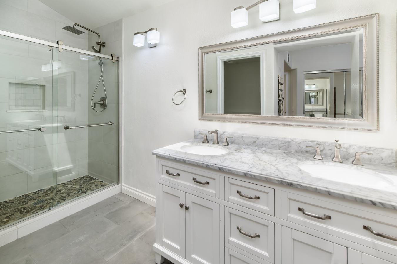 Carlsbad, San Diego, 92009, United States, 2 Bedrooms Bedrooms, ,2 BathroomsBathrooms,Residential,For Sale,1867849
