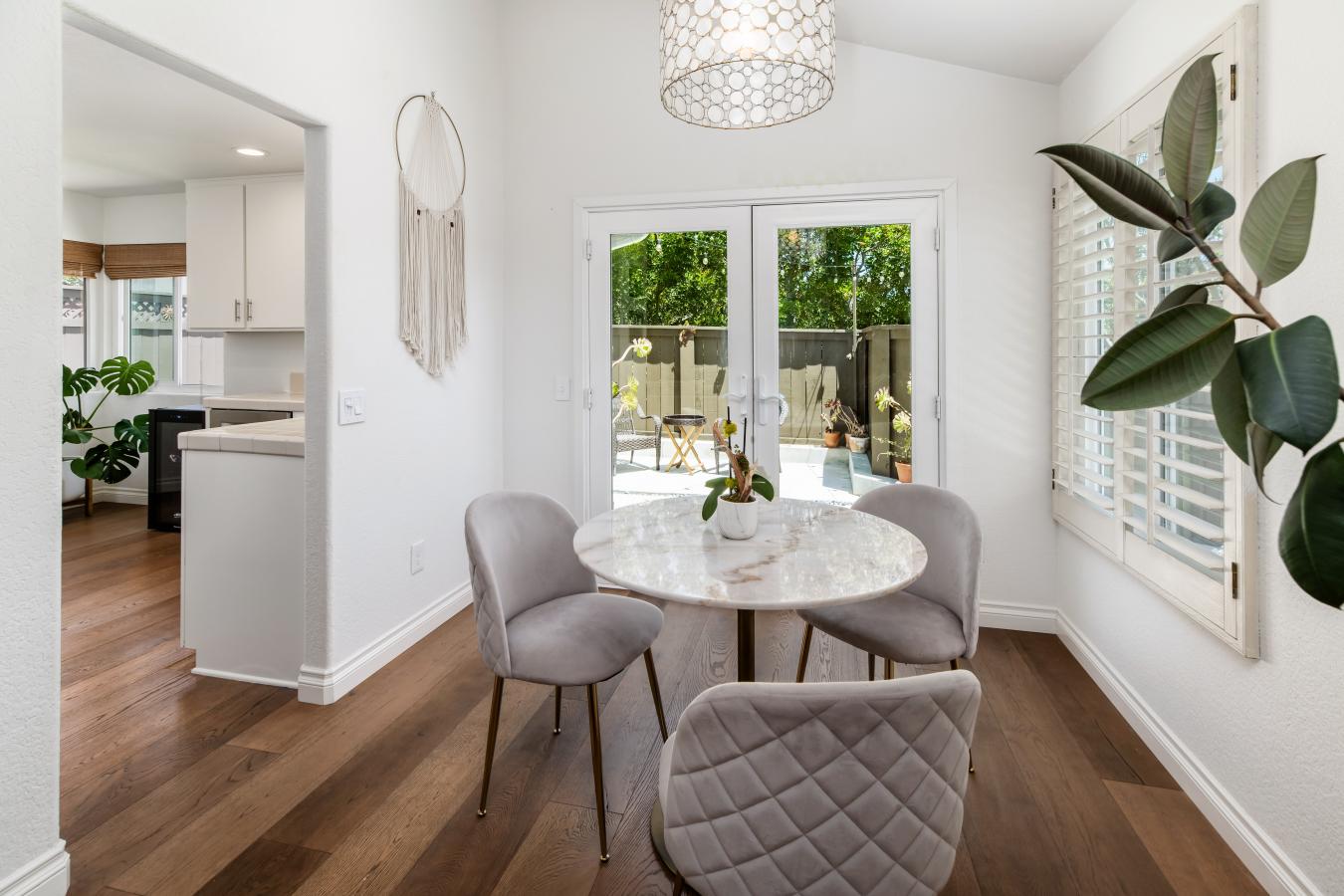 Carlsbad, San Diego, 92009, United States, 2 Bedrooms Bedrooms, ,2 BathroomsBathrooms,Residential,For Sale,1867849