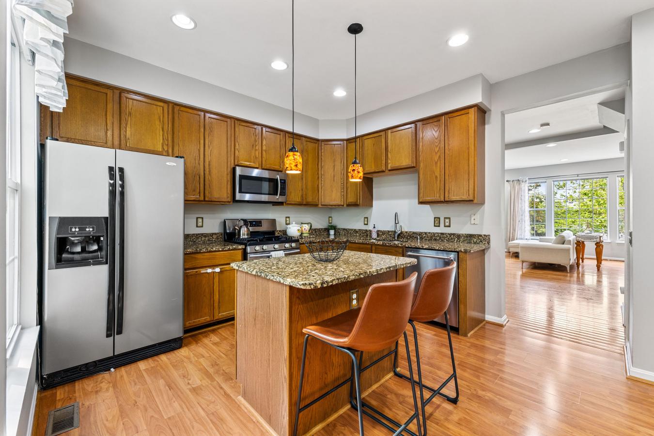 Herndon, Virginia, 20171, United States, 3 Bedrooms Bedrooms, ,3 BathroomsBathrooms,Residential,For Sale,1867844