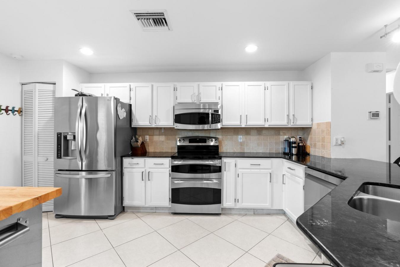 Delray Beach, Florida, 33484, United States, 3 Bedrooms Bedrooms, ,2 BathroomsBathrooms,Residential,For Sale,1867841