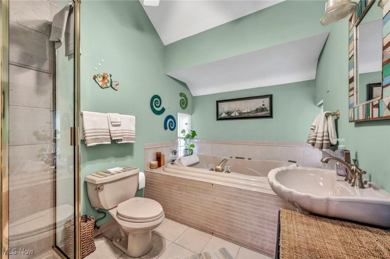 Oak Harbor, Ohio, 43449, United States, 3 Bedrooms Bedrooms, ,2 BathroomsBathrooms,Residential,For Sale,1867840