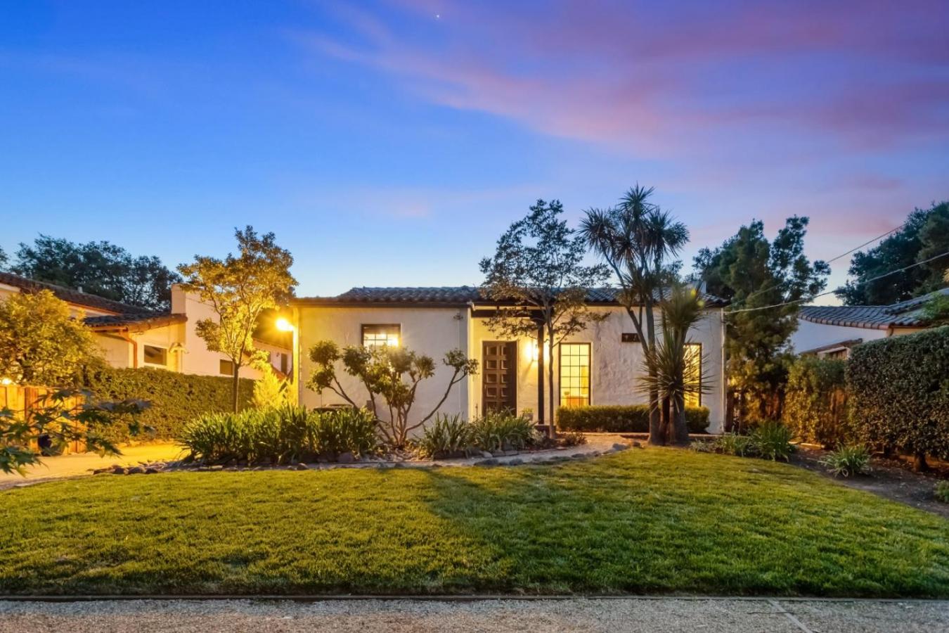 Menlo Park, San Mateo, 94025, United States, 3 Bedrooms Bedrooms, ,2 BathroomsBathrooms,Residential,For Sale,1867837