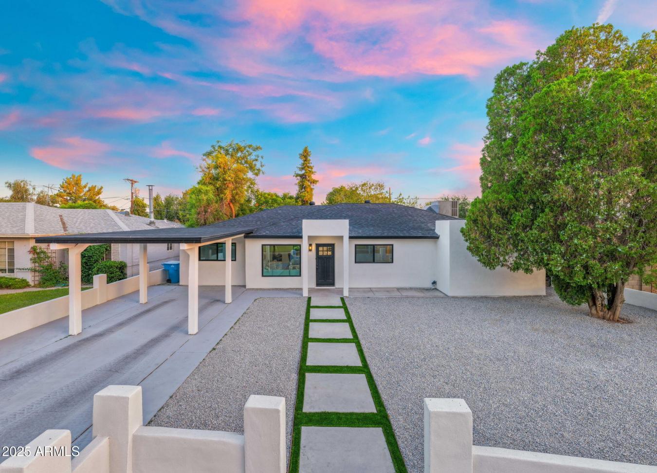 Phoenix, Arizona, 85015, United States, 4 Bedrooms Bedrooms, ,2 BathroomsBathrooms,Residential,For Sale,1867834