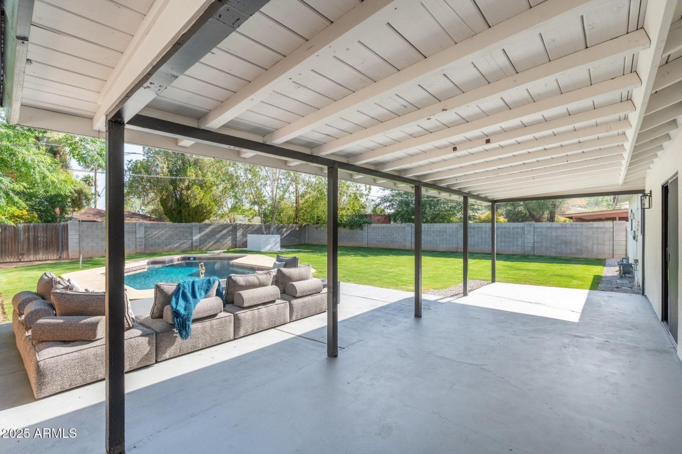 Phoenix, Arizona, 85015, United States, 4 Bedrooms Bedrooms, ,2 BathroomsBathrooms,Residential,For Sale,1867834