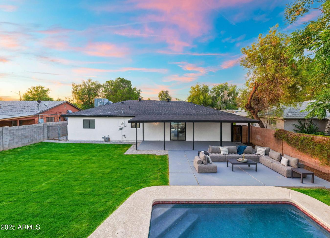 Phoenix, Arizona, 85015, United States, 4 Bedrooms Bedrooms, ,2 BathroomsBathrooms,Residential,For Sale,1867834