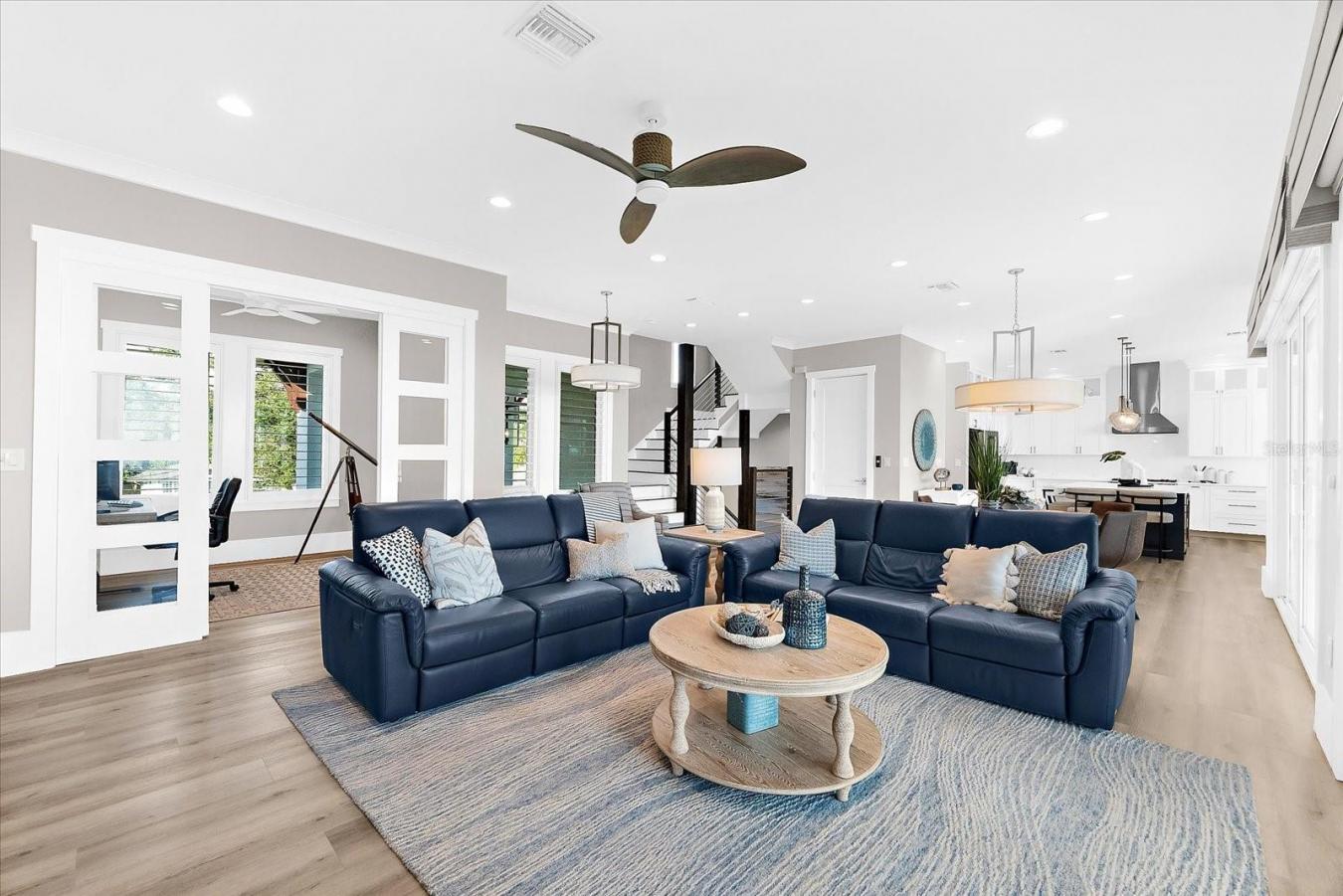 PALM HARBOR, Florida, 34683, United States, 4 Bedrooms Bedrooms, ,3 BathroomsBathrooms,Residential,For Sale,1926857