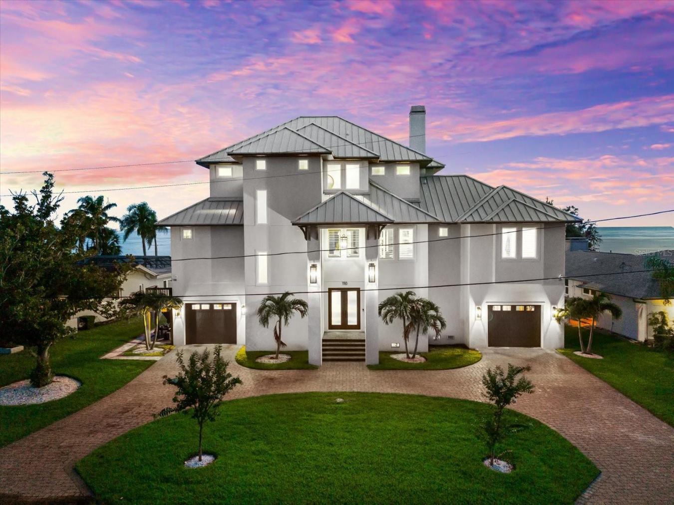 PALM HARBOR, Florida, 34683, United States, 4 Bedrooms Bedrooms, ,3 BathroomsBathrooms,Residential,For Sale,1926857