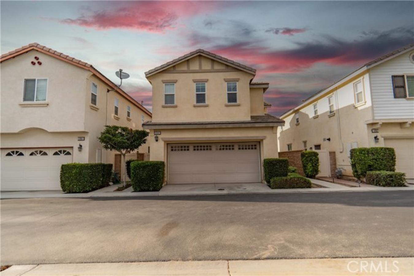 Eastvale, California, 92880, United States, 3 Bedrooms Bedrooms, ,2 BathroomsBathrooms,Residential,For Sale,1867829