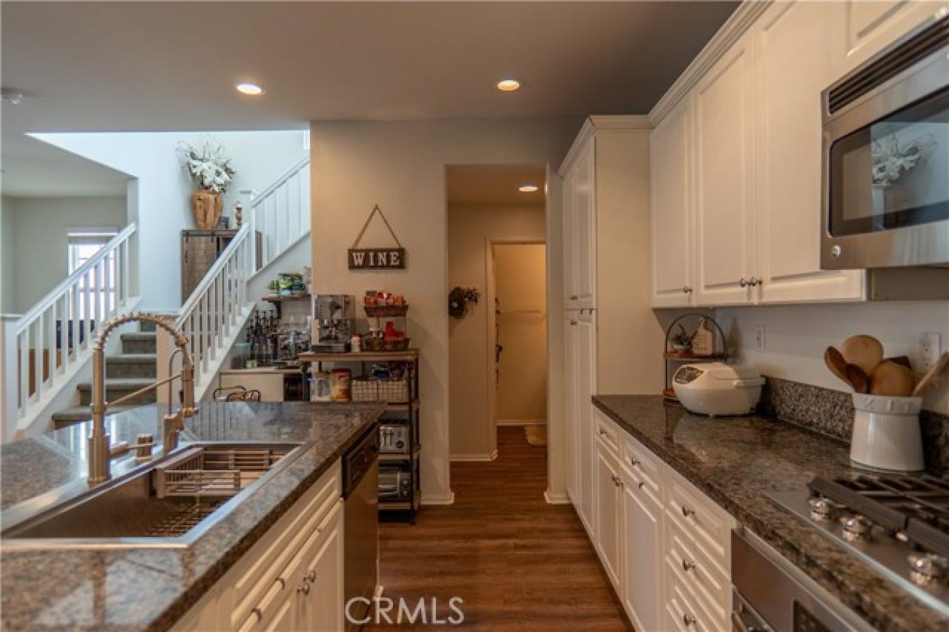 Eastvale, California, 92880, United States, 3 Bedrooms Bedrooms, ,2 BathroomsBathrooms,Residential,For Sale,1867829