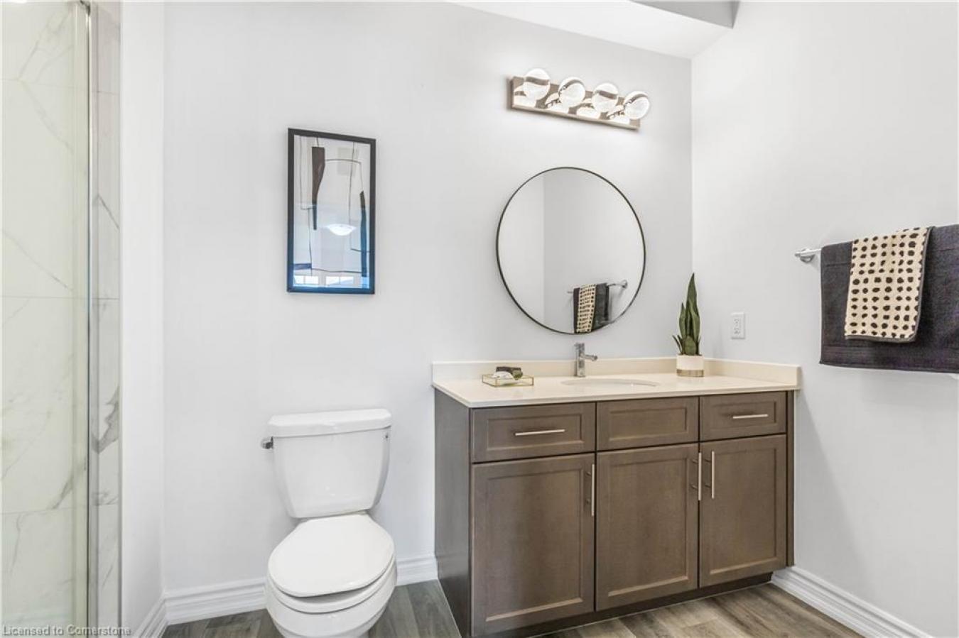 Lincoln, ON, L3J 0T1, Canada, 4 Bedrooms Bedrooms, ,3 BathroomsBathrooms,Residential,For Sale,1867827