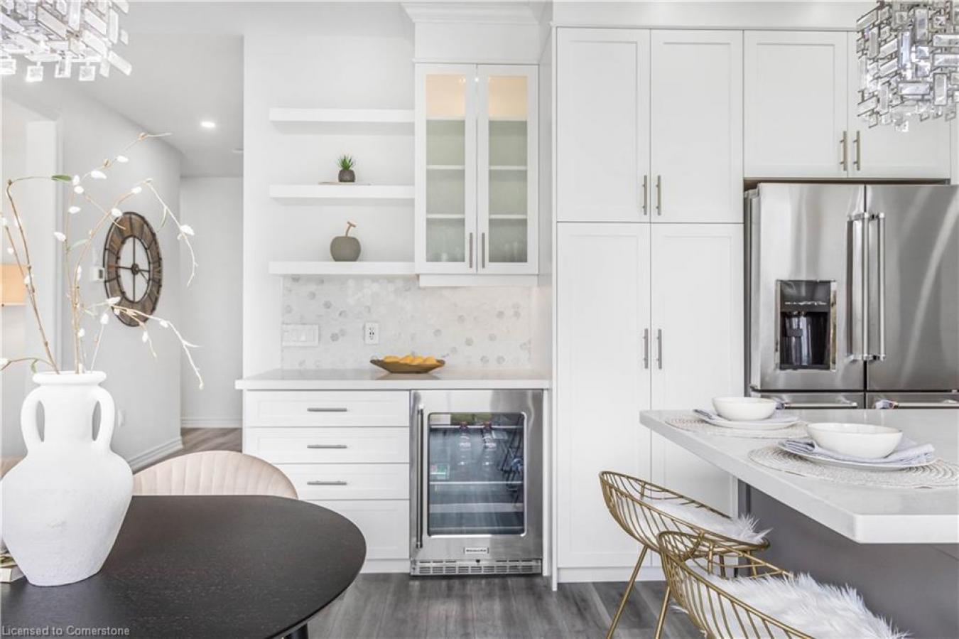 Lincoln, ON, L3J 0T1, Canada, 4 Bedrooms Bedrooms, ,3 BathroomsBathrooms,Residential,For Sale,1867827