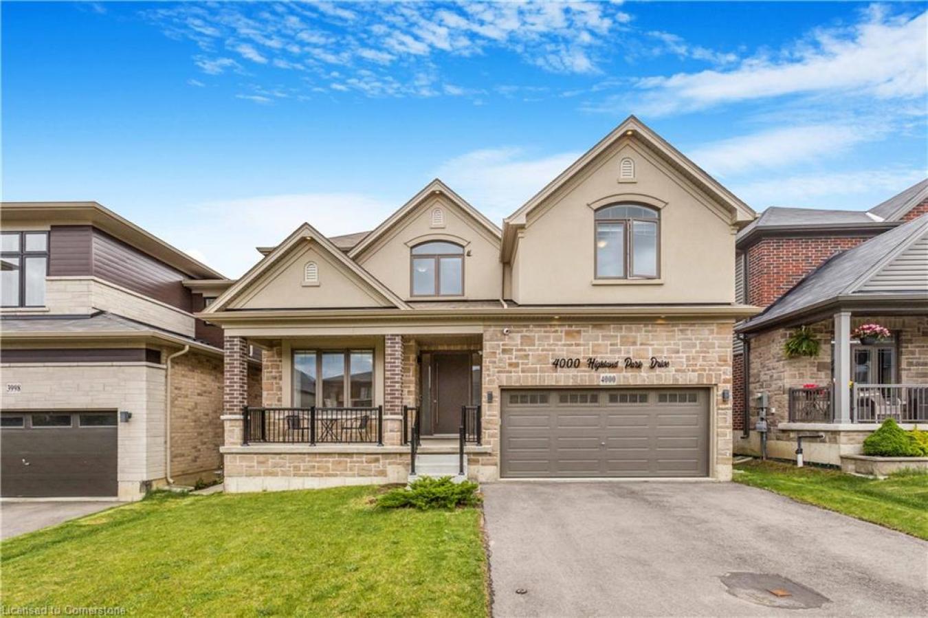 Lincoln, ON, L3J 0T1, Canada, 4 Bedrooms Bedrooms, ,3 BathroomsBathrooms,Residential,For Sale,1867827