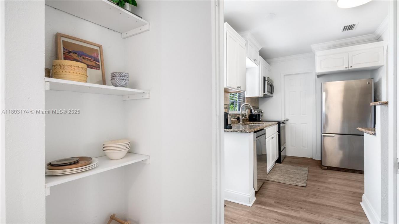 West Palm Beach, Palm Beach, 33405, United States, 3 Bedrooms Bedrooms, ,2 BathroomsBathrooms,Residential,For Sale,1868057