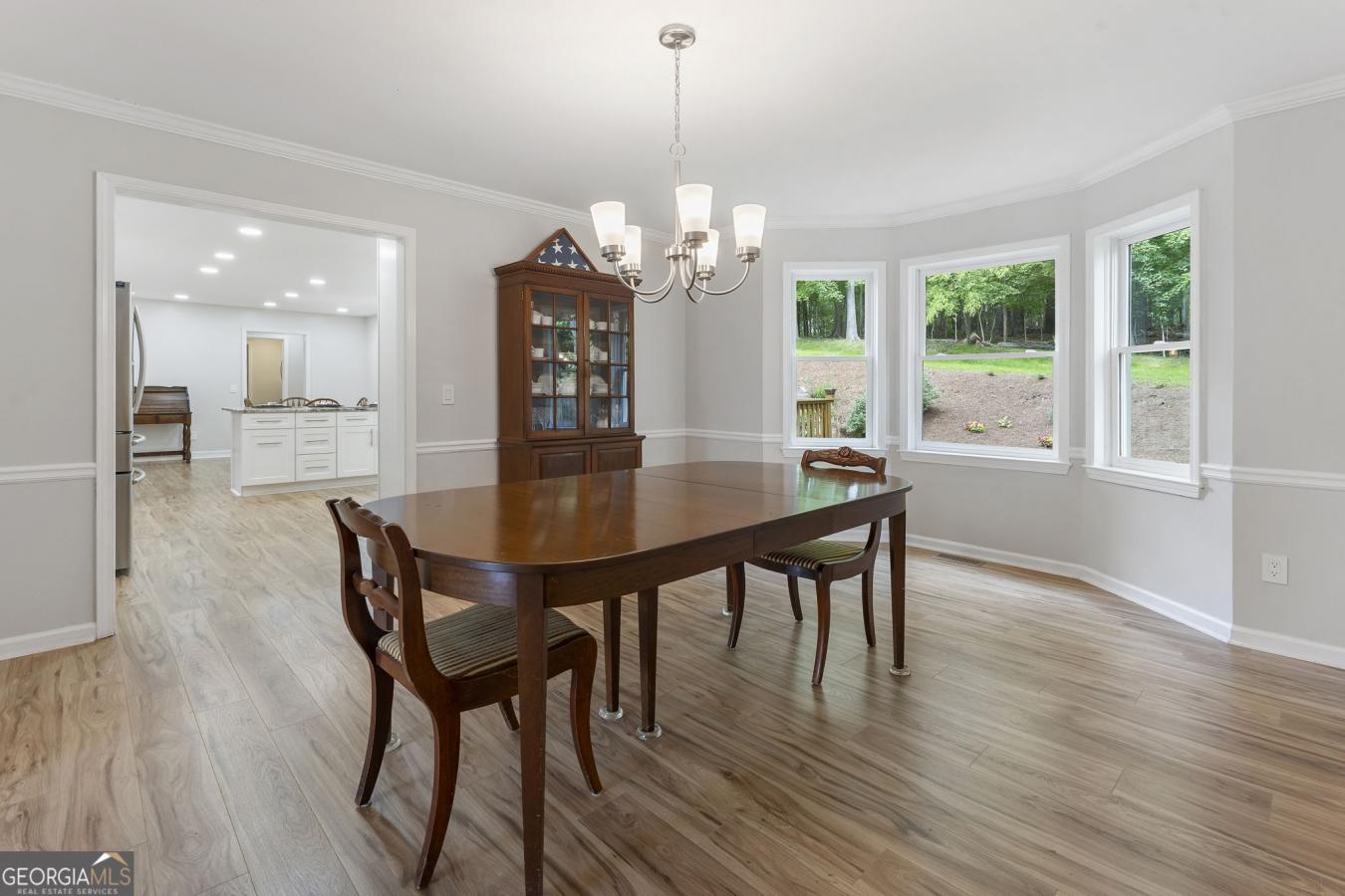 Peachtree Corners, Georgia, 30092, United States, 5 Bedrooms Bedrooms, ,3 BathroomsBathrooms,Residential,For Sale,1867823