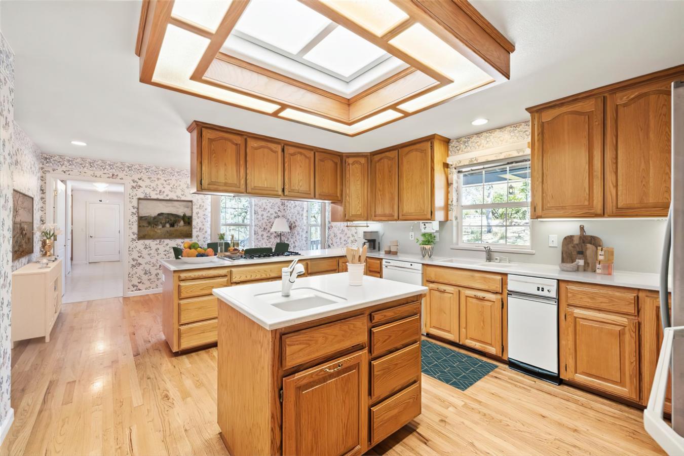 Grass Valley, Nevada, 95949, United States, 3 Bedrooms Bedrooms, ,2 BathroomsBathrooms,Residential,For Sale,1859161