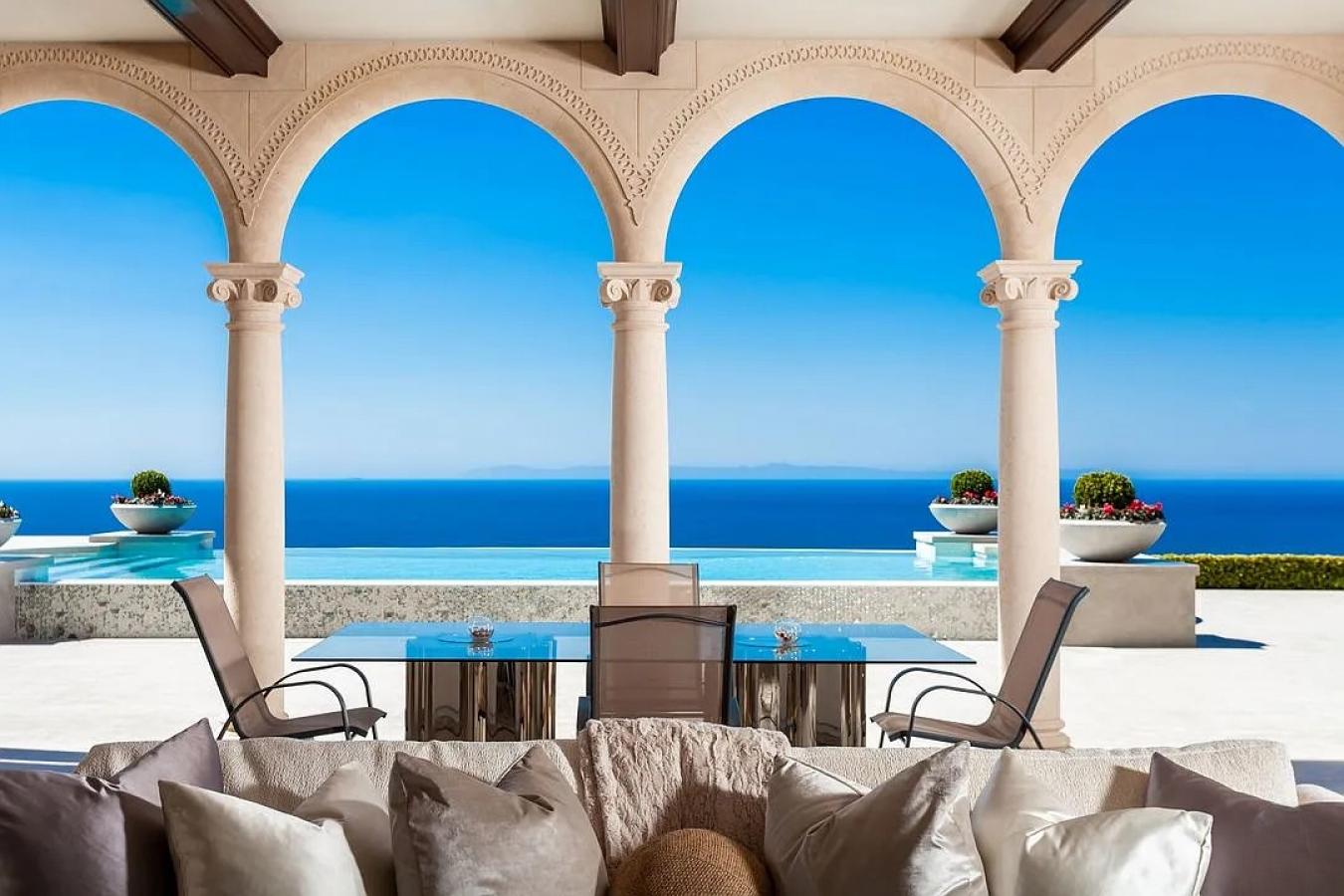 Newport Beach, California, 92657, United States, 6 Bedrooms Bedrooms, ,8 BathroomsBathrooms,Residential,For Sale,1966118