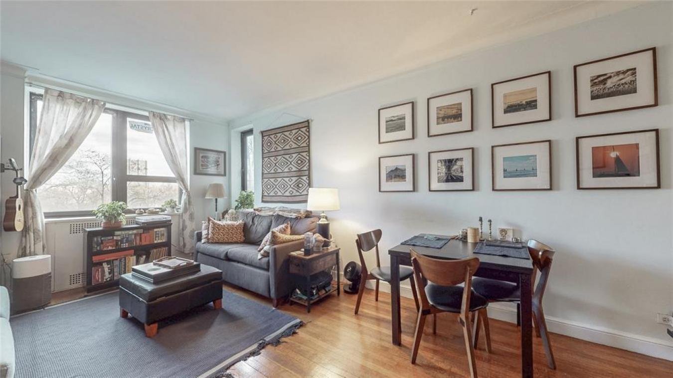 New York (Manhattan), Manhattan, 10025, United States, 1 Bedroom Bedrooms, ,1 BathroomBathrooms,Residential,For Sale,1868053