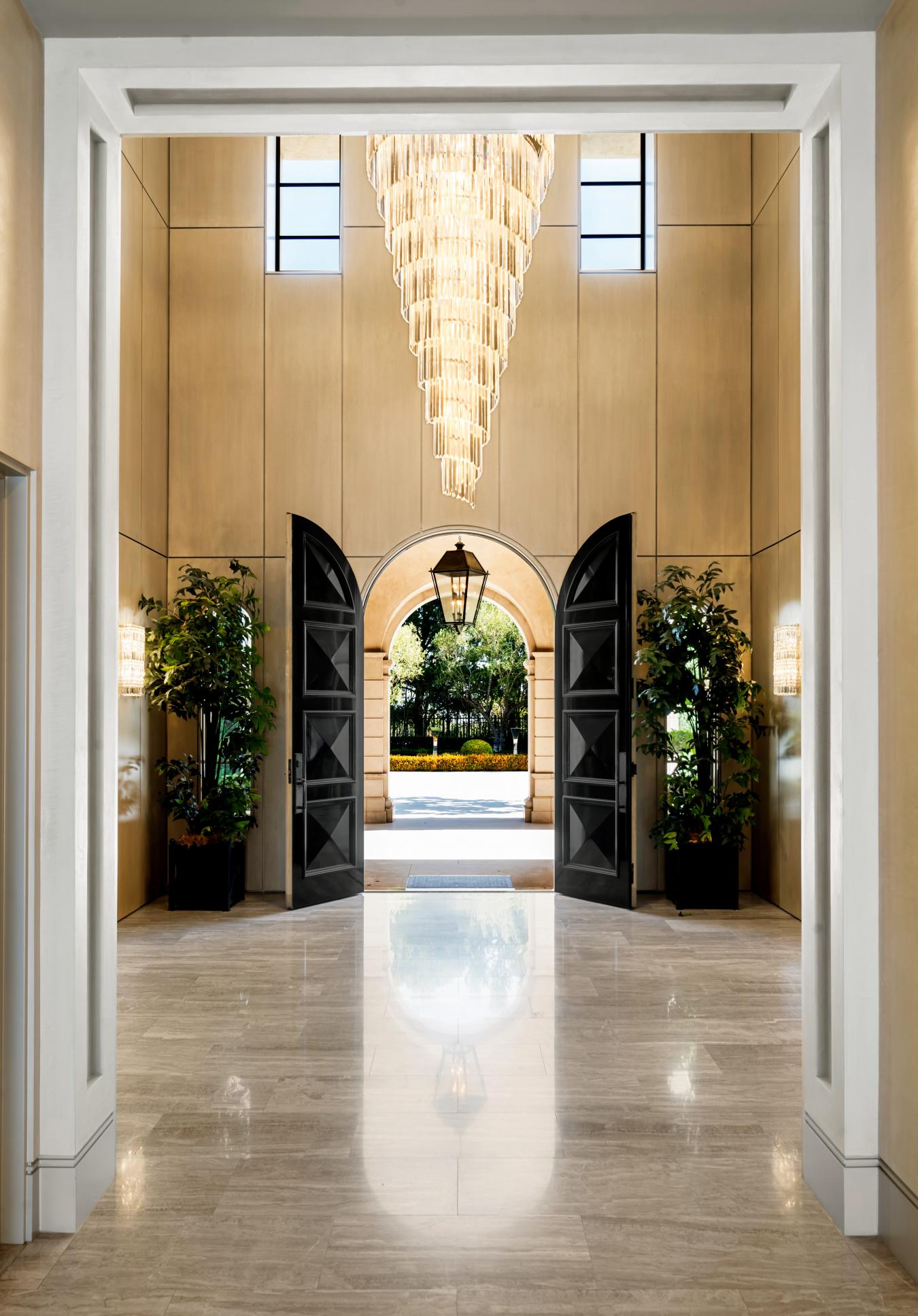 Newport Beach, California, 92657, United States, 7 Bedrooms Bedrooms, ,10 BathroomsBathrooms,Residential,For Sale,1967478