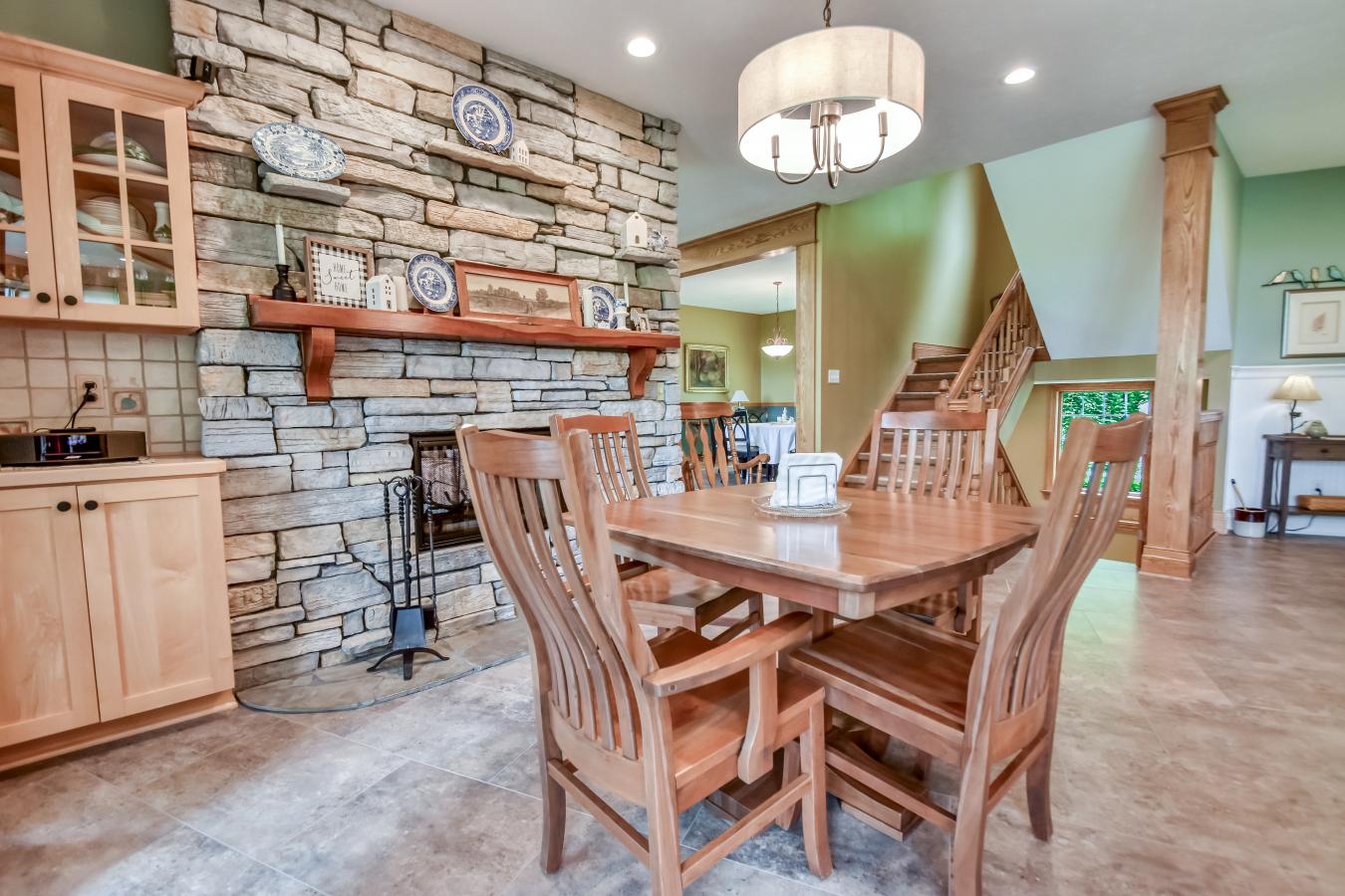 Chardon, Geauga, 44024, United States, 4 Bedrooms Bedrooms, ,3 BathroomsBathrooms,Residential,For Sale,1860175