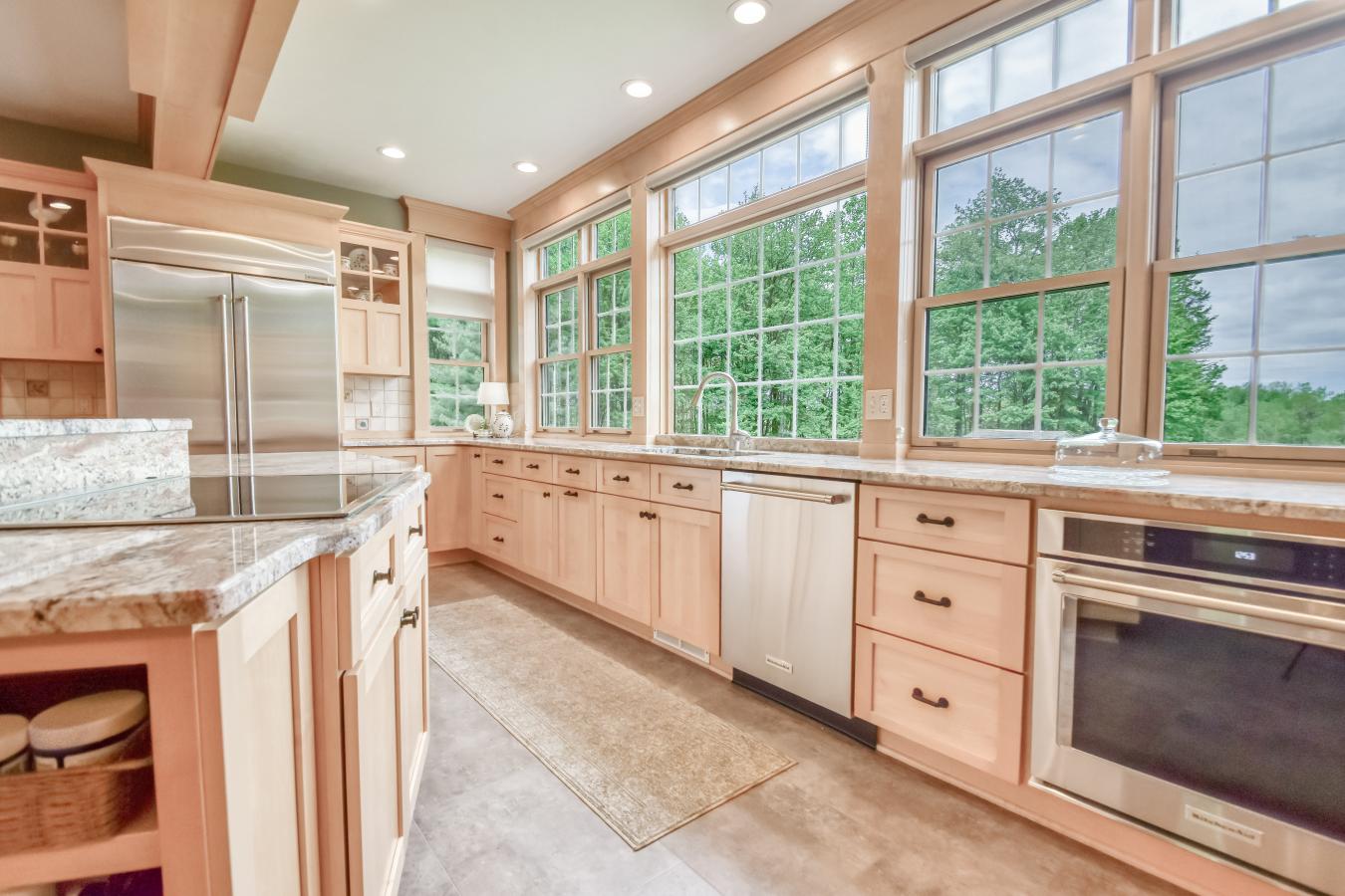 Chardon, Geauga, 44024, United States, 4 Bedrooms Bedrooms, ,3 BathroomsBathrooms,Residential,For Sale,1860175