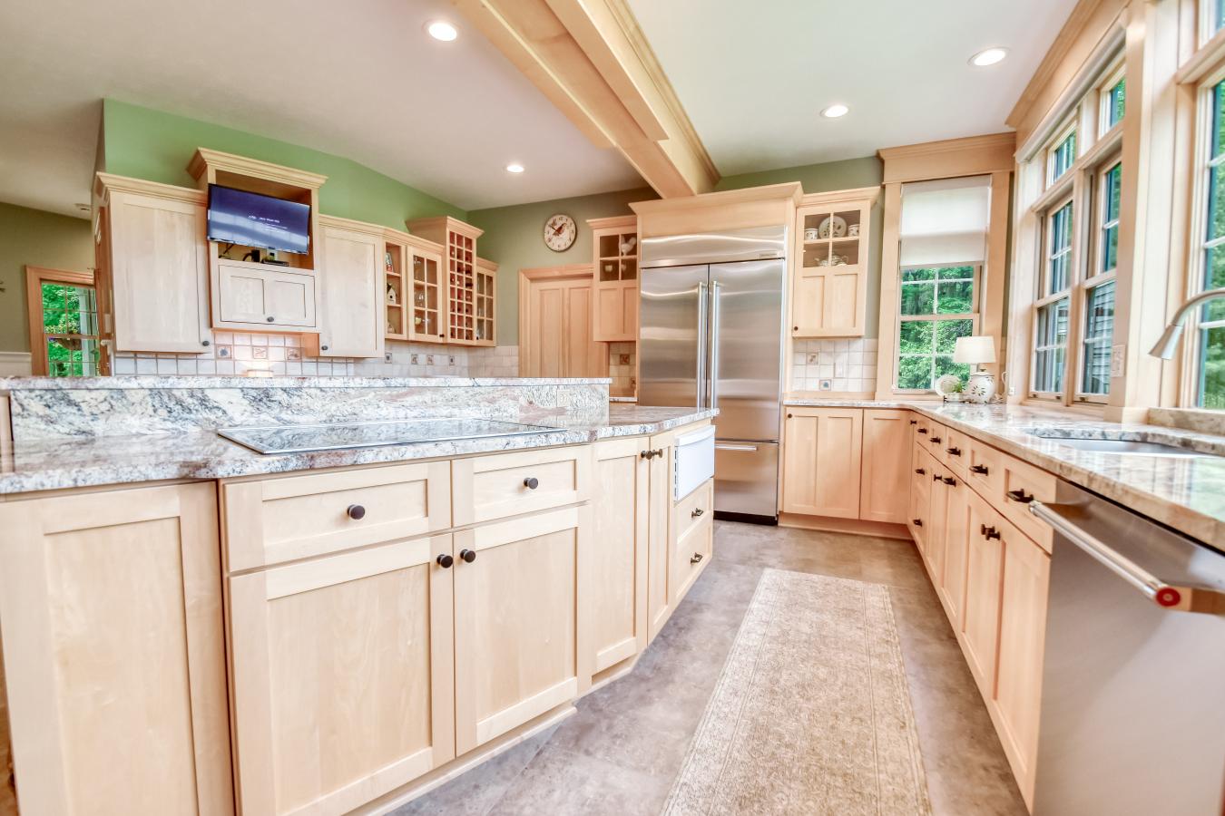 Chardon, Geauga, 44024, United States, 4 Bedrooms Bedrooms, ,3 BathroomsBathrooms,Residential,For Sale,1860175