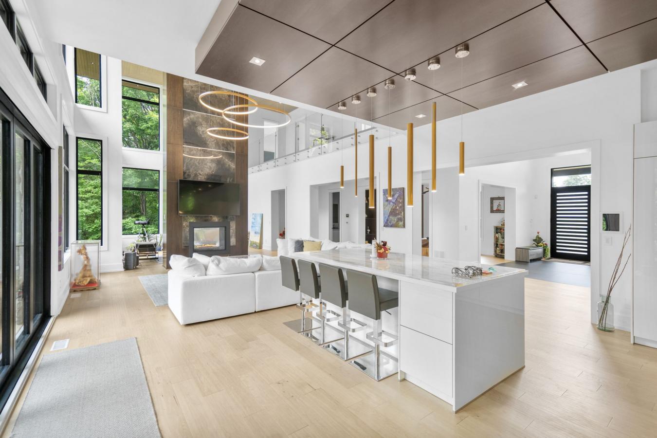 Markham, ON, L6C1G8, Canada, 7 Bedrooms Bedrooms, ,9 BathroomsBathrooms,Residential,For Sale,1868046